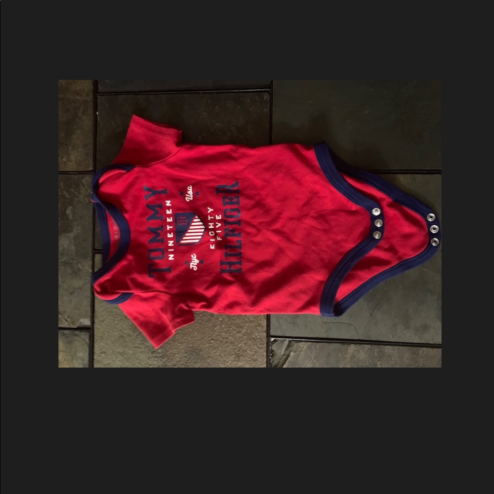tommy hilfiger sweat outfit